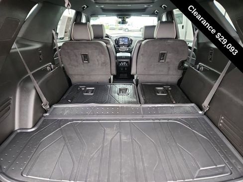 Used 2023 Chevrolet Traverse Premier w/ LPO, Floor Liner Package image 31