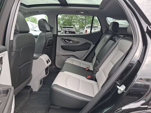 Certified 2023 GMC Terrain SLT w/ Tech Package AWD/4WD image 23