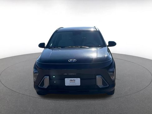Used 2025 Hyundai Kona SEL image 4
