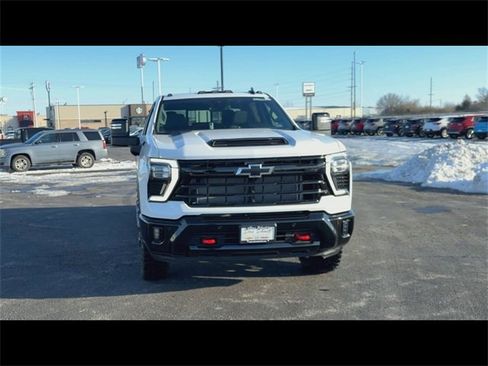 New 2026 Chevrolet Silverado 2500 LT w/ Trail Boss Package image 3