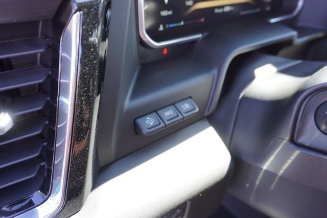 Used 2026 GMC Sierra 3500 Denali Ultimate AWD/4WD image 33