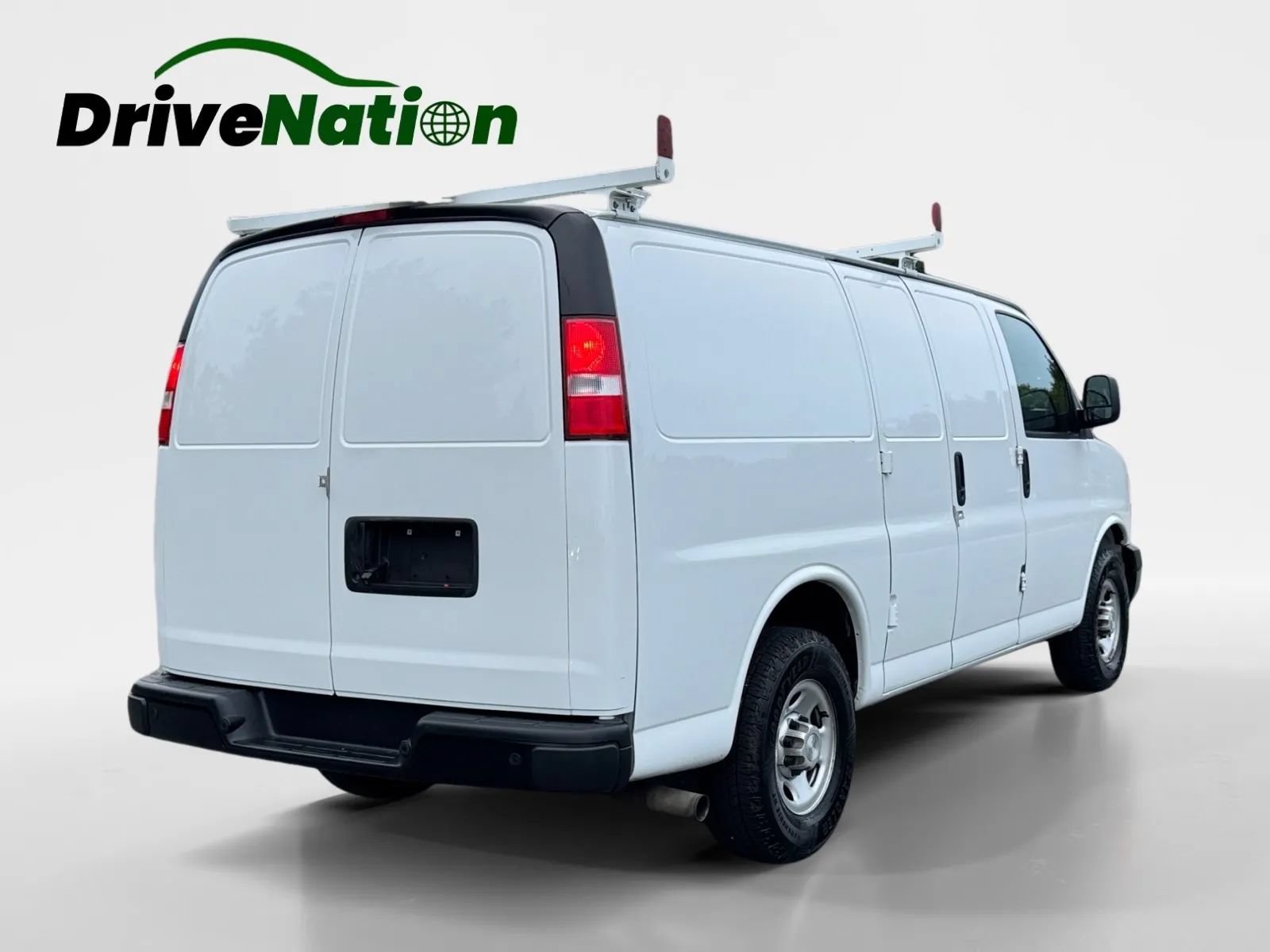 Used 2020 Chevrolet Express 2500 w/ Safety Package RWD image 5
