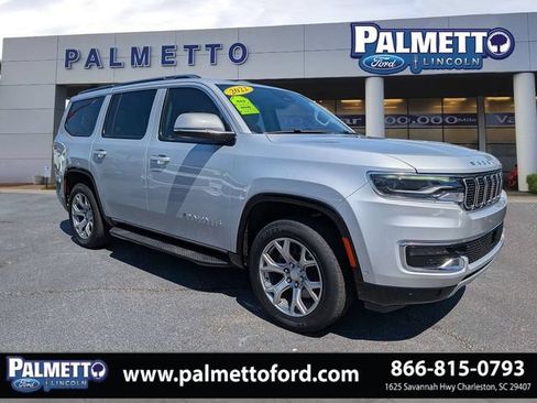 Used 2022 Jeep Wagoneer Series II RWD image 1
