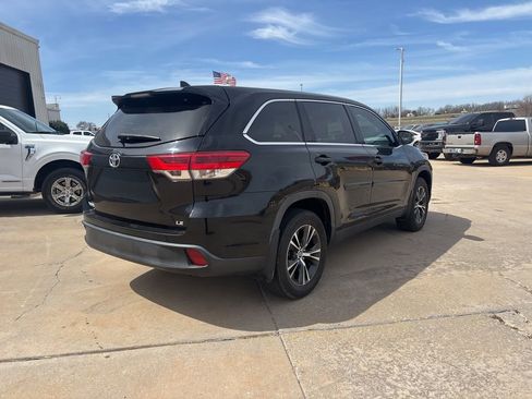 Used 2019 Toyota Highlander Plus image 7