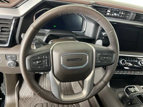 Used 2026 GMC Sierra 1500 Denali w/ Technology Package AWD/4WD image 33