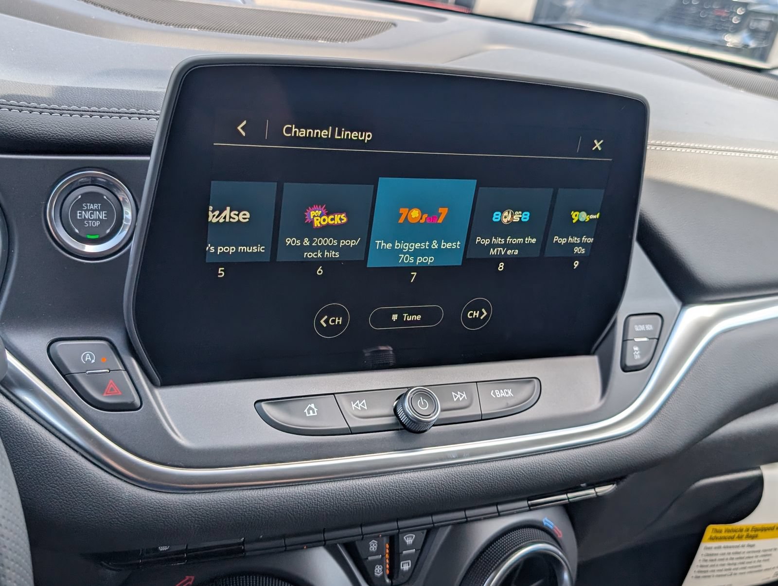 New 2026 Chevrolet Blazer LT w/ Convenience Package FWD image 9