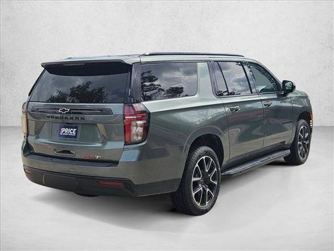 Used 2024 Chevrolet Suburban RST image 5