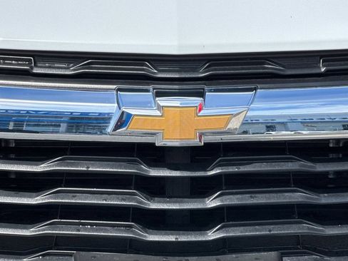 Used 2025 Chevrolet TrailBlazer LT w/ Driver Confidence Package FWD image 43