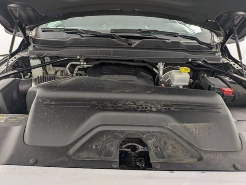 Certified 2026 RAM 2500 Big Horn AWD/4WD image 39