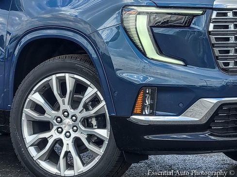 New 2026 GMC Acadia Denali w/ Super Cruise Package AWD/4WD image 3