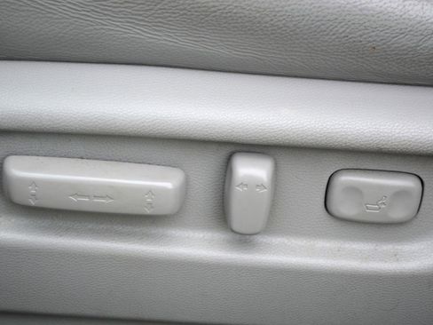 Used 2016 Honda Pilot Touring image 27