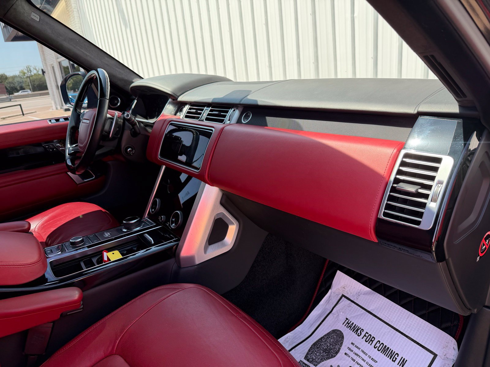 Used 2018 Land Rover Range Rover Autobiography AWD/4WD image 18