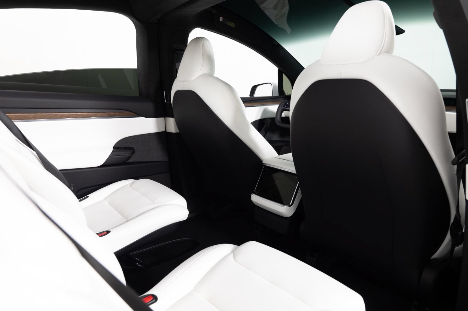 Used 2023 Tesla Model X AWD/4WD image 24