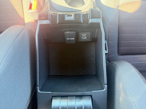 Certified 2024 Toyota Corolla SE FWD image 14