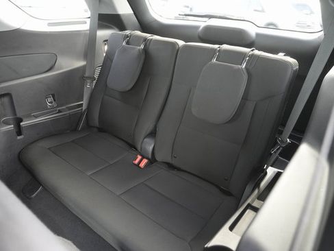 Certified 2021 Ford Explorer XLT image 14