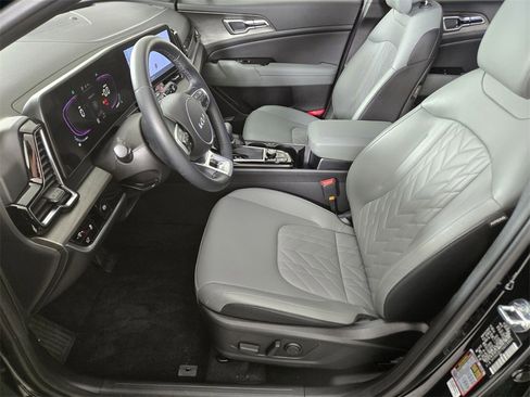 Used 2025 Kia Sportage X-Line w/ Premium Package image 14