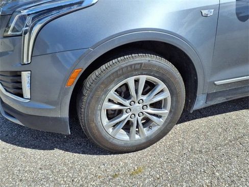 Used 2020 Cadillac XT5 Premium Luxury image 4