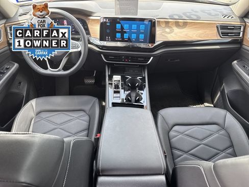 Used 2024 Volkswagen Atlas SE FWD image 26