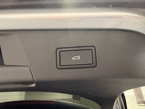 Certified 2025 Volkswagen ID.4 Pro S AWD/4WD image 24