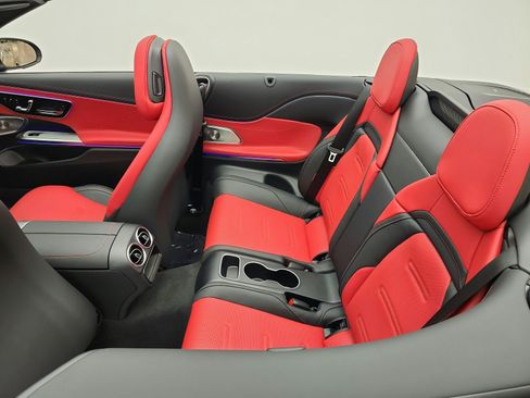 Certified 2026 Mercedes-Benz CLE 53 AMG 4MATIC Cabriolet image 21