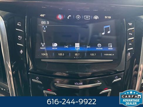 Used 2016 Cadillac Escalade Luxury AWD/4WD image 12