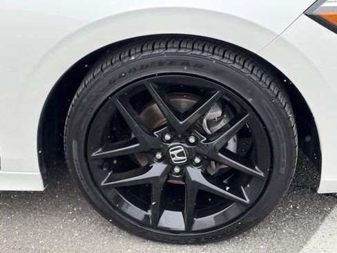 Used 2024 Honda Civic Sport image 11