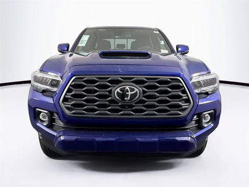 Certified 2023 Toyota Tacoma TRD Sport w/ Advanced Technology Package AWD/4WD image 3