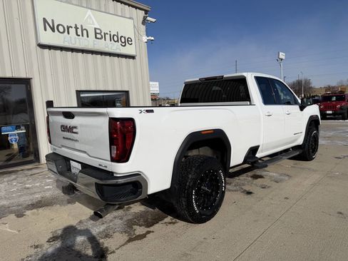 Used 2020 GMC Sierra 2500 SLE image 4