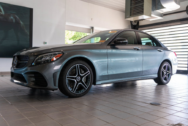 Certified 2019 Mercedes-Benz C 300 4MATIC Sedan image 3