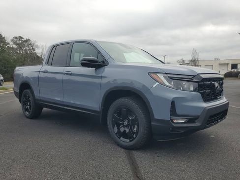 New 2026 Honda Ridgeline Black Edition image 3