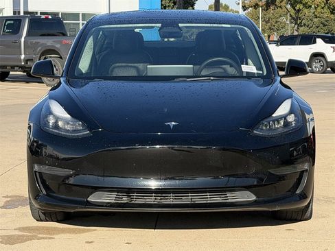 Used 2023 Tesla Model 3 Standard Range image 7