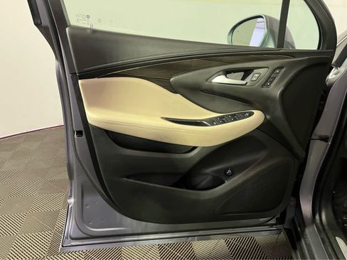 Used 2020 Buick Envision Essence w/ Experience Buick Package image 22