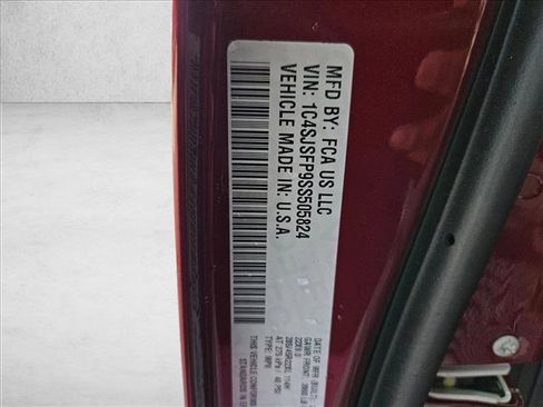 Used 2025 Jeep Grand Wagoneer L Series II Obsidian w/ Quick Order Packagew 28T image 28