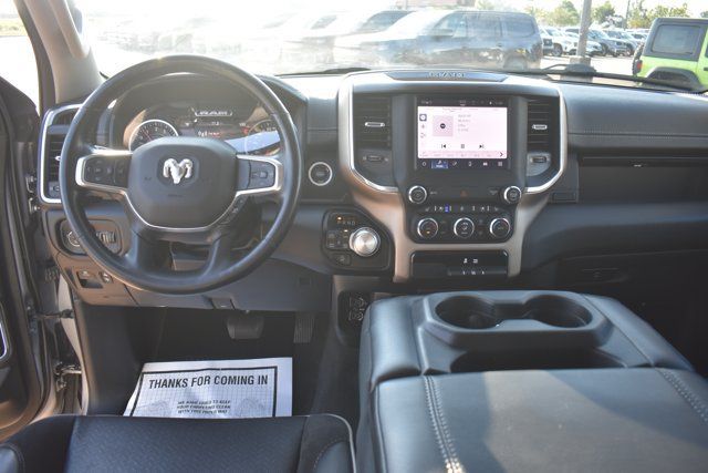 Used 2022 RAM 1500 Laramie AWD/4WD image 18
