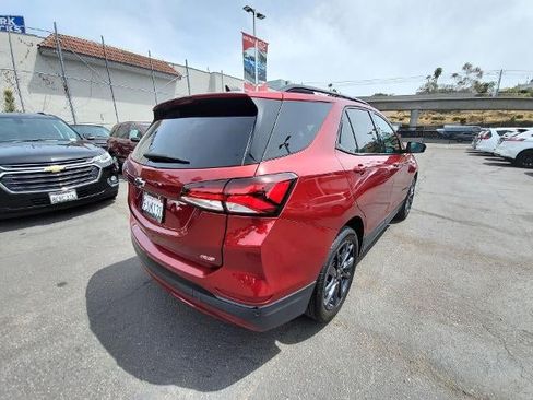Used 2024 Chevrolet Equinox RS w/ LPO, Cargo Package FWD image 8
