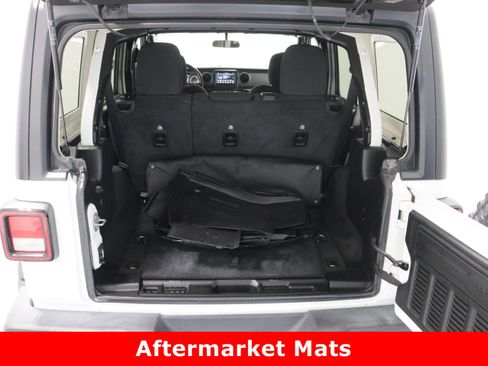 Used 2021 Jeep Wrangler Unlimited Sport image 32