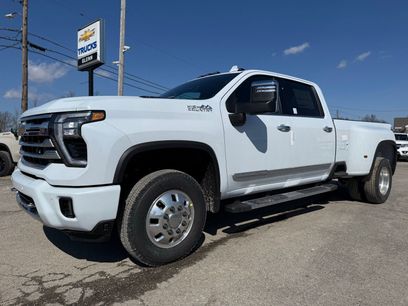 New 2026 Chevrolet Silverado 3500 High Country w/ High Country Premium Package