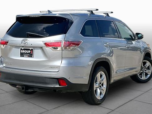 Used 2016 Toyota Highlander Limited FWD image 13