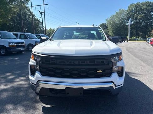 Used 2025 Chevrolet Silverado 1500 W/T RWD image 3