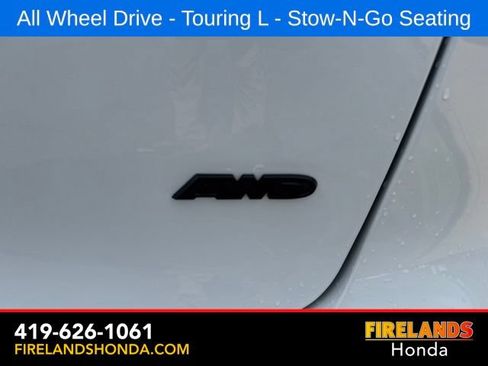Used 2023 Chrysler Pacifica Touring-L w/ S Appearance Package AWD/4WD image 47