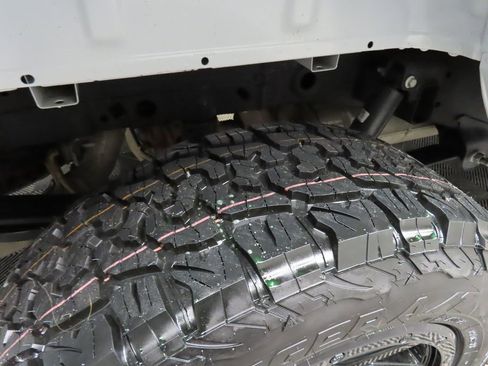 Used 2024 Ford F150 XLT w/ Tow/Haul Package image 38