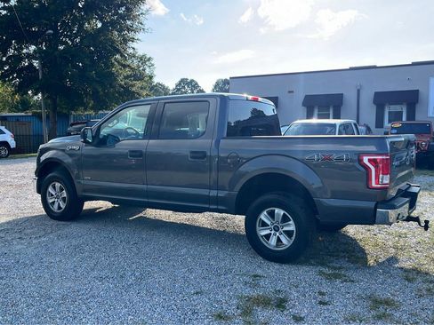 Used 2017 Ford F150 XLT w/ Equipment Group 301A Mid AWD/4WD image 14