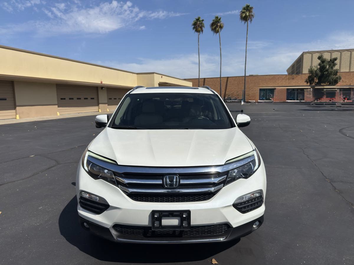 Used 2016 Honda Pilot Touring image 2