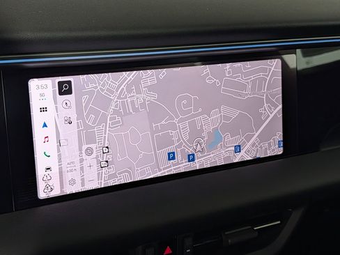 New 2026 Porsche Macan 4 Electric image 32