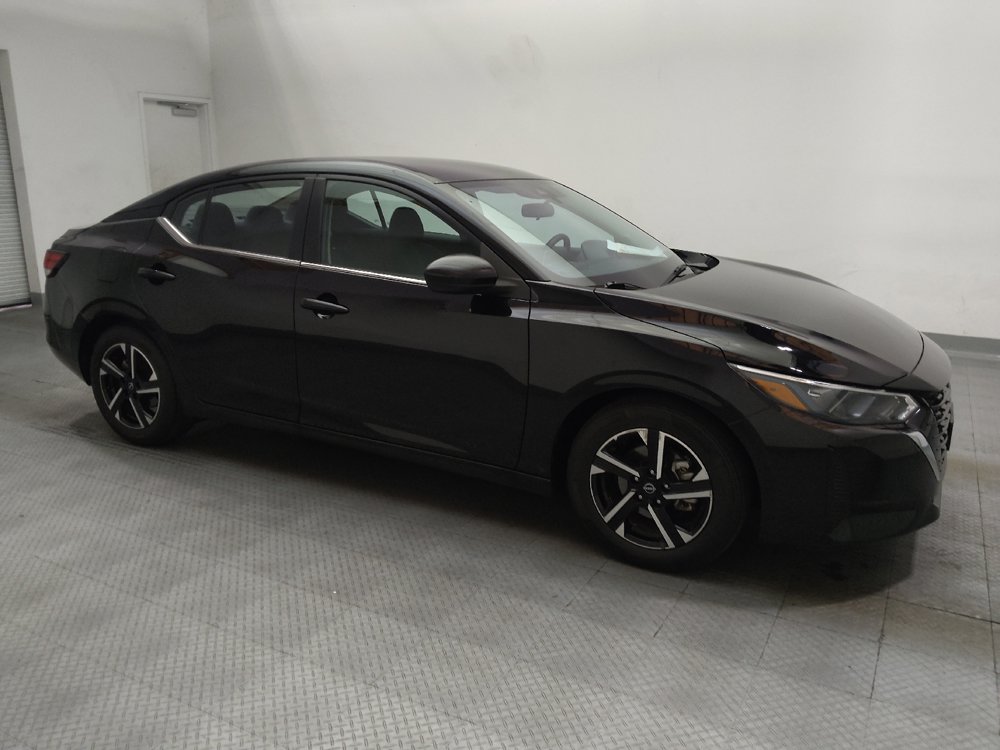 Used 2024 Nissan Sentra SV FWD image 11