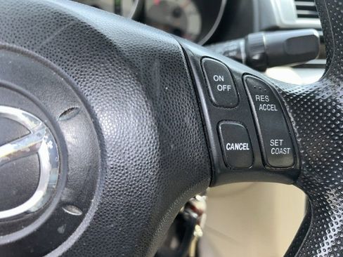 Used 2008 MAZDA MAZDA3 i Touring image 8