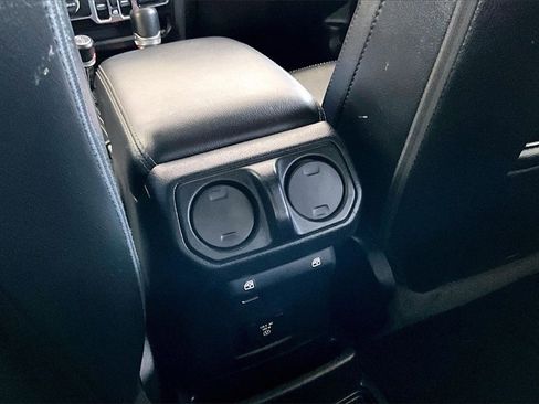 Used 2021 Jeep Wrangler Unlimited Sahara image 10
