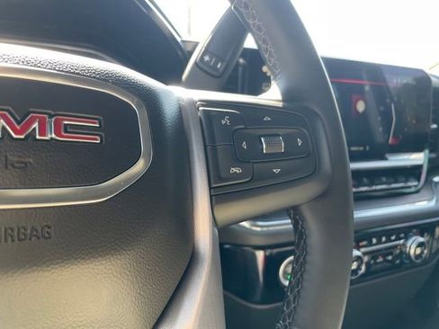 Used 2023 GMC Sierra 1500 SLT image 14