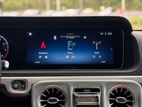 Used 2025 Mercedes-Benz G 63 AMG 4MATIC image 35