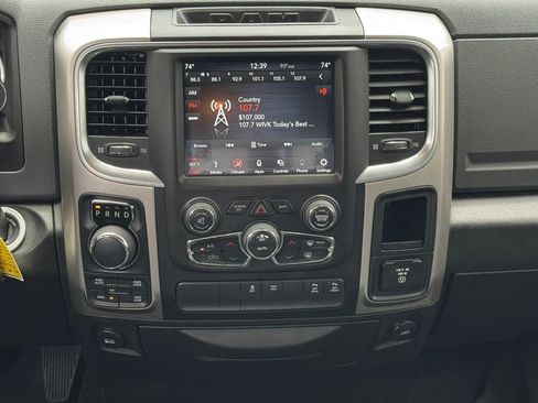 Used 2019 RAM 1500 Big Horn AWD/4WD image 13